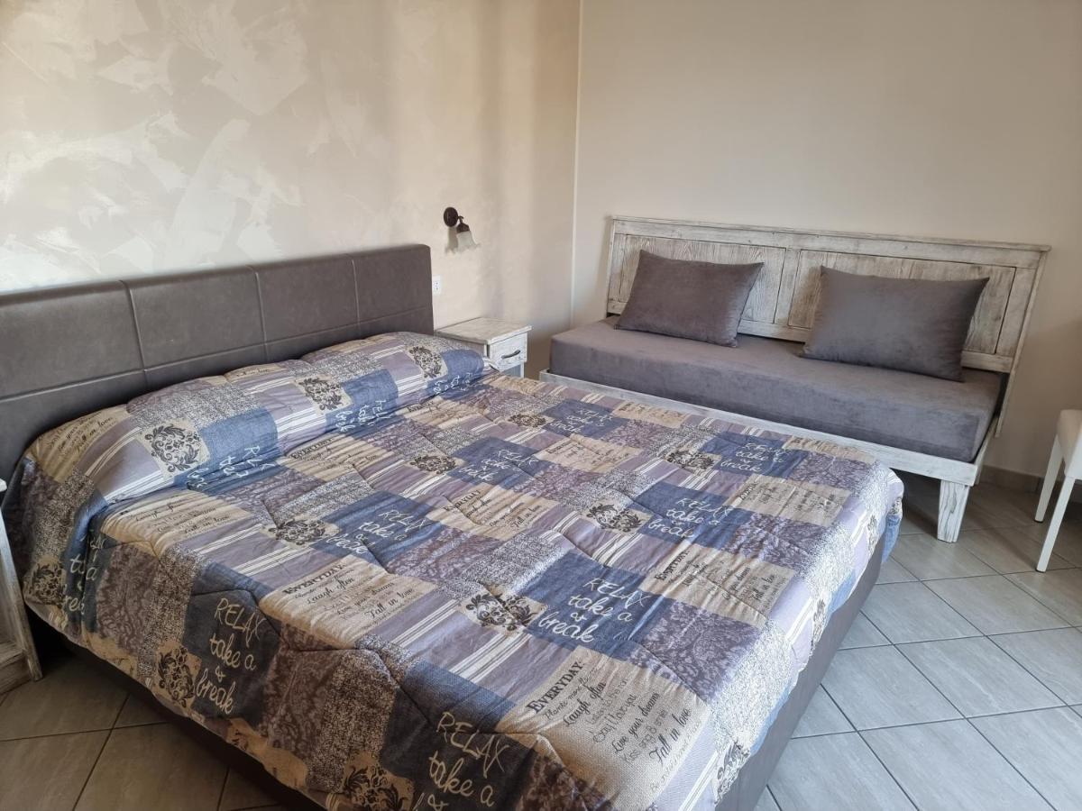 B&B E Casa Vacanza Al Castello Roccella Ionica Ngoại thất bức ảnh
