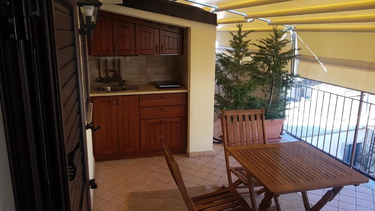 B&B E Casa Vacanza Al Castello Roccella Ionica Ngoại thất bức ảnh