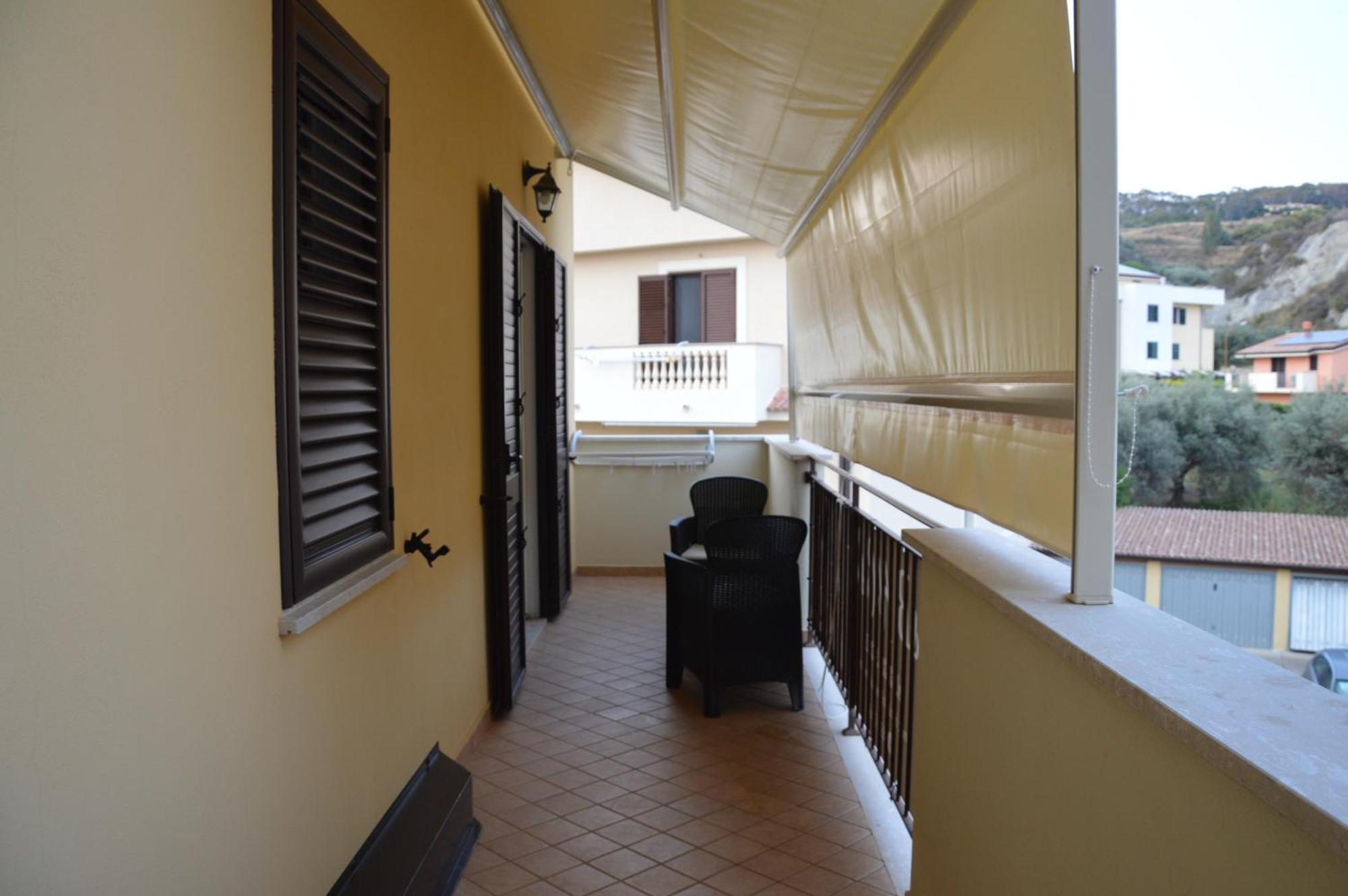 B&B E Casa Vacanza Al Castello Roccella Ionica Ngoại thất bức ảnh